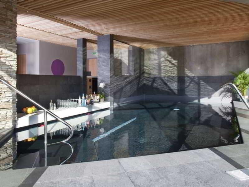Anova Hotel & Spa 몽제네브르 외부 사진
