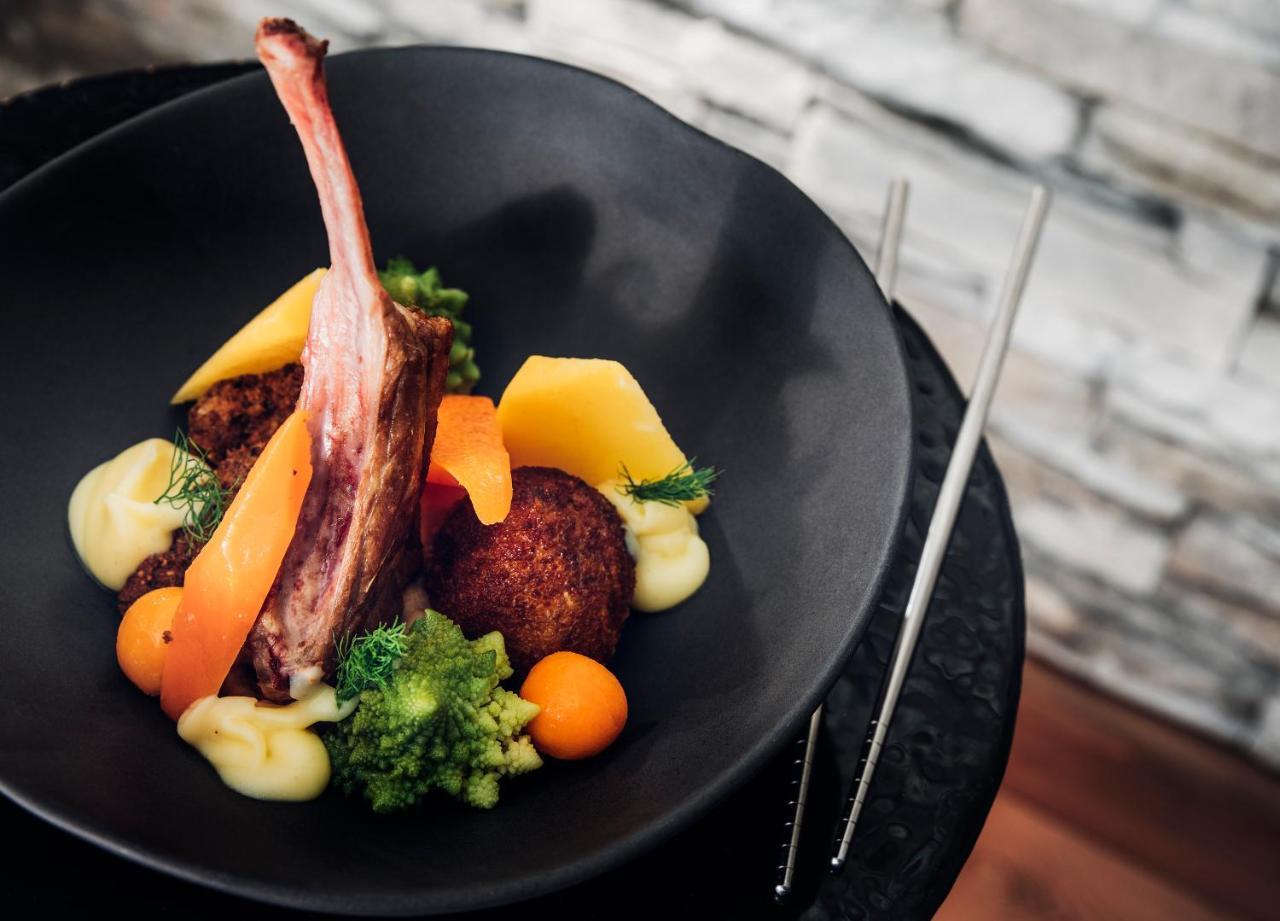 Anova Hotel & Spa 몽제네브르 외부 사진
