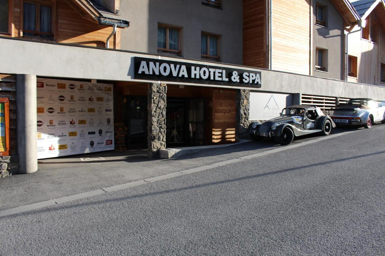 Anova Hotel & Spa 몽제네브르 외부 사진